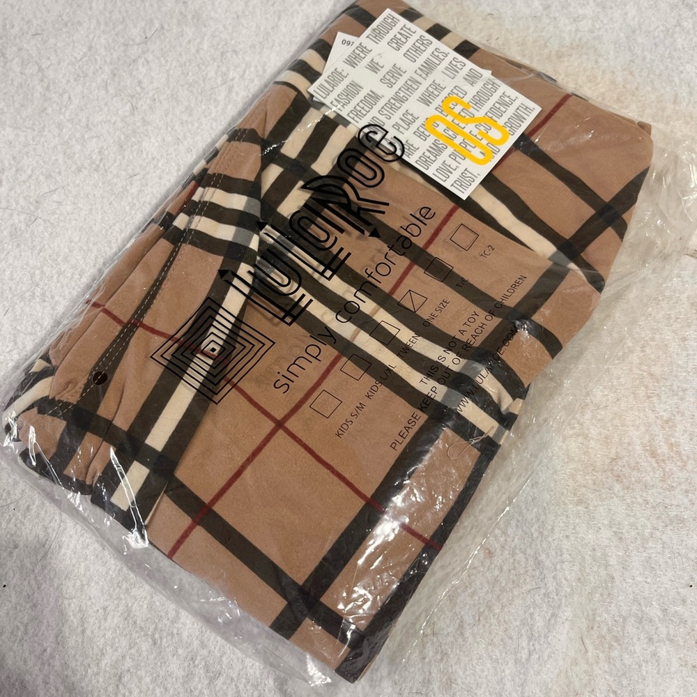 LuLaRoe OS leggings